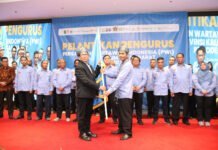 PWI Kalbar Masa Bhakti 2024-2029 Dilantik, Fokus pada Profesionalisme Pers