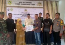 Desa Cihideung Udik Menyalurkan Program Bantuan BLT (DD) Dana Desa Tahun 2024
