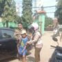 Di Temukan Seorang Anak Kecil Yang Memiliki Keterbelakangan Mental Terlantar Di Jalan Raya Parungpanjang