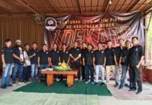 Dalam Rangka HUT Ke 10 Kupas Merdeka Santuni 1.000 Yatim Piatu