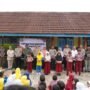 Keceriaan Siswa SDN Paozan Indihiang, Dibagi Makan Siang Bergizi Gratis dari Polres Tasikmalaya Kota