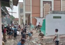 Masyarakat Gotong Royong Bangun Tempat Wudhu Di Mesjid jam’i Arrohmat Kampung Jaha, Desa Malang Nengah