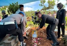 Kapolres Tasikmalaya Kota Pimpin Upacara Pemakaman Aipda Anumerta Anditia, Pahlawan yang Gugur Selamatkan Wisatawan di Pangandaran