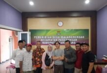 Konprensi Pers Kades Malangnengah, Bukan Kader Pemdes Kami Tapi Hanya Relawan Kesehatan