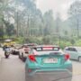 Weekend di Puncak : Jalur Gunung Mas Macet Panjang, One Way Diberlakukan