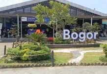 Arus Penumpang di Stasiun Bogor Meningkat pada Hari Minggu Siang